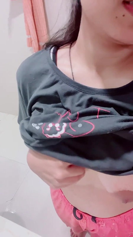 big boobs cute boobs showing