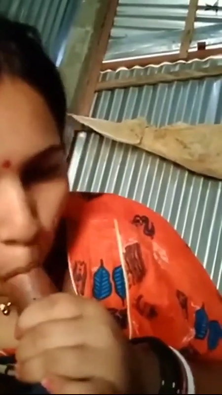 Village Wife Sucking Husband Dick