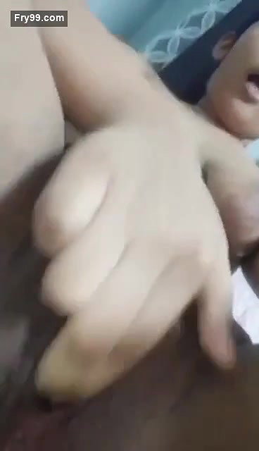 Fingering Desi cute bhabi