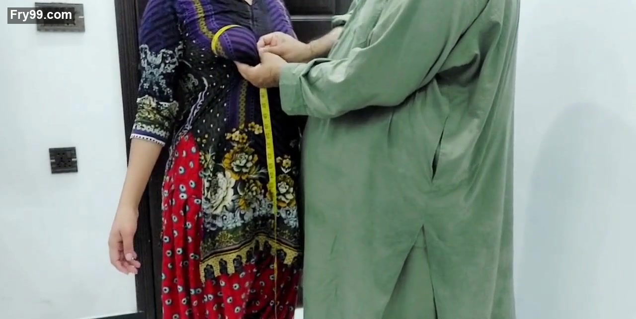 Pakistani Aunty Fucked By Tailor In Ass With Hindi Audio – Mydesi.net