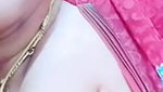 Desi married bhabhi show her boob online leaked video clip