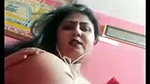 vc mein desi bhabhi ne chuche chusi