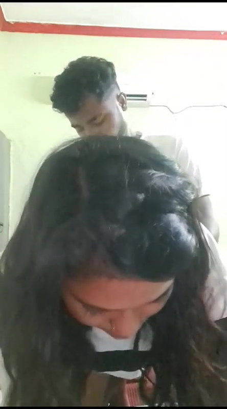 Hostel Girl Ko Doggy Bana Kar Bur Ki Pelai Ki