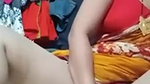 Desi Bhabhi Ne Bur Me Baigan Daal Kar Dikhaya Video Call Par Apne Lover Ko