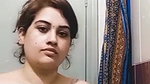 Indian Sexy Bhabhi Ne Bathroom Me Ja Kar Apni Chuchi Aur Bur Me Ungli Daala