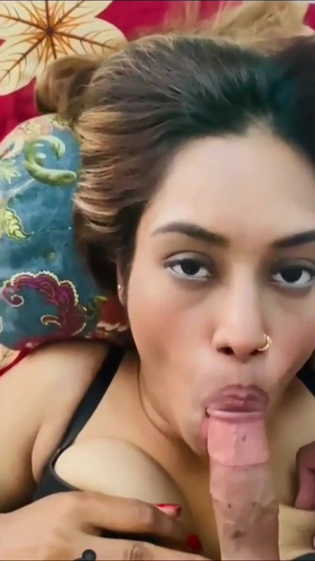 Desi Wife Giving Deepthroat Blowjob