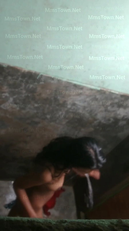 Sister Dancing While Bathing Captured Secretly