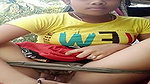 Dehati Ladki Ne Apne Bur Me Ungli Daal Kar Jor Jor Se Hilaya Aur Chuchi Masla