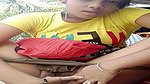 Dehati Ladki Ne Apne Bur Me Ungli Daal Kar Jor Jor Se Hilaya Aur Chuchi Masla