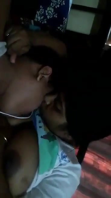 boob chusi