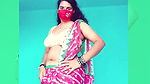 Big navel bhabi on cam