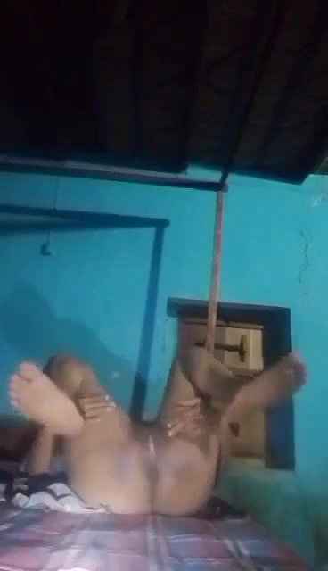 Village Horny Bhabhi Spread Her Pussy