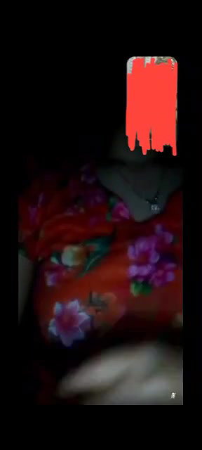 Cute Bengali Girlfriend Showing Big Boobs