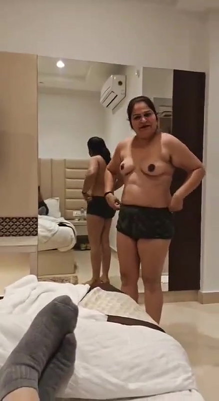 wife dress opening video recorded by hubby