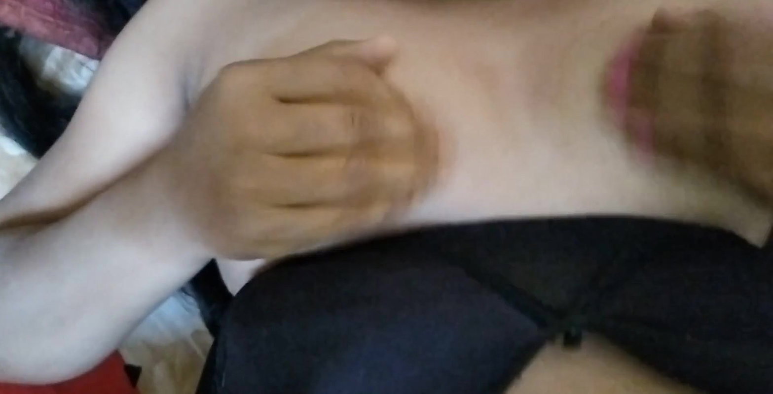 Full boobs show