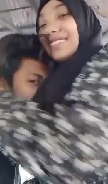 hijab Bengali boob sucking by lover in outdoor sex