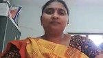 chubby MILF in saree showing naked boobs and pussy