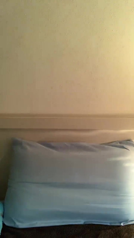 Girl Rubbing and mastrubating while on video call 1