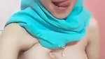 teen hijabi girl nude show