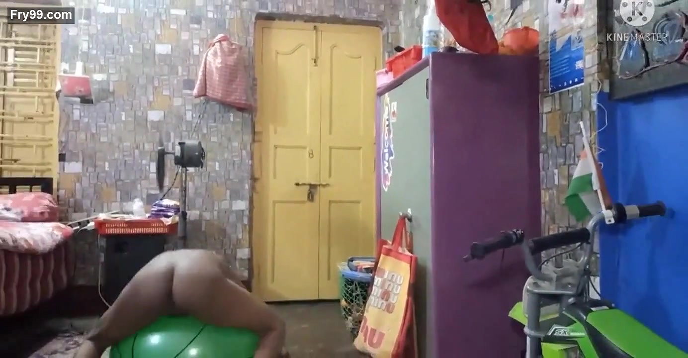 updates Bhojpuri Couple Wife Strip Dance