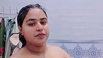 BEAUTIFUL PAKISTANI CHUBBY GIRL BATHING NUDE