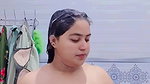 BEAUTIFUL PAKISTANI CHUBBY GIRL BATHING NUDE