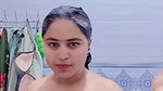 BEAUTIFUL PAKISTANI CHUBBY GIRL BATHING NUDE
