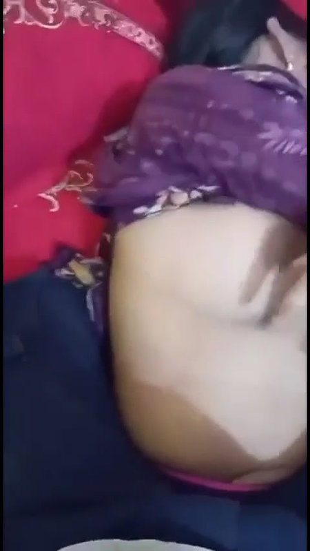 Cute Wife Nude Captured By Husband