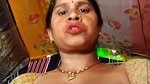 desi showing boobs