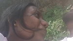 gaon ki ladki ne bf ki lund chusi khule mein