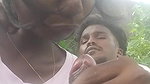 gaon ki ladki ne bf ki lund chusi khule mein