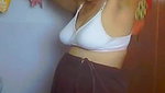 nighty kholte hue chuche dikhi