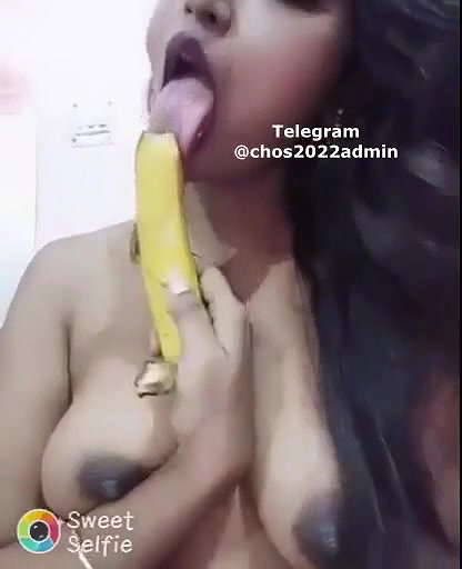 boob show