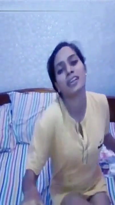 Newly Married Shy Wife Nude Captured Giving Blowjob Fucking With Husband