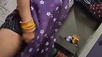 bhabhi in sleeveless boobs show and panty change