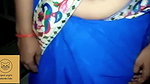 Padosi bhabhi yogita ko raat me akele ghar pe bula kar Dogistyle me choda