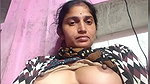 Pooja aunty show her boobs