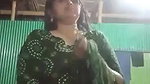village desi lady showing big boobs and pussy