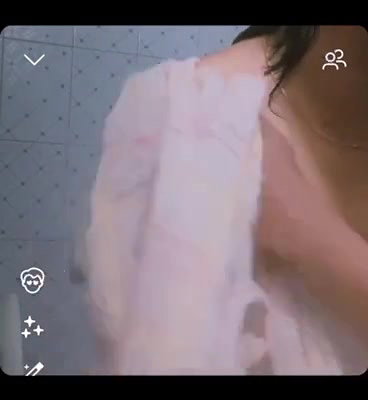 milky boobs girl nude bath viral show for lover