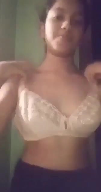 sexy GF removing bra and boobs show for lover