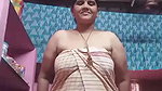 mature aunty removing towel and viral pussy show