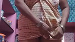 mature aunty removing towel and viral pussy show