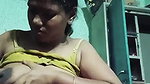 Tamil sex aunty masturbating pussy viral video