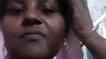 Tamil aunty sex teasing black pussy viral MMS