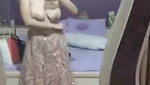 topless mirror video of big boobs girlfriend