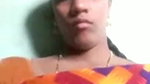 Tamil aunty boobs show in open blouse viral show