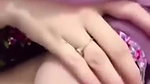 cute girl ne chuche dikhayi