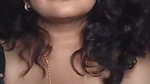 tango girl Madhu bra uthake boob dikhayi