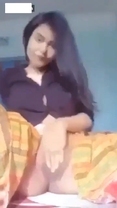 Very Horny Girl Fingering Her Pussy