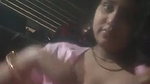 viral Indian wife with big boobs playing naughty